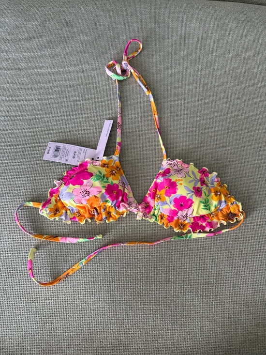 wild fable Other - NWT Wild Fable Floral Ruffle Triangle Bikini Top